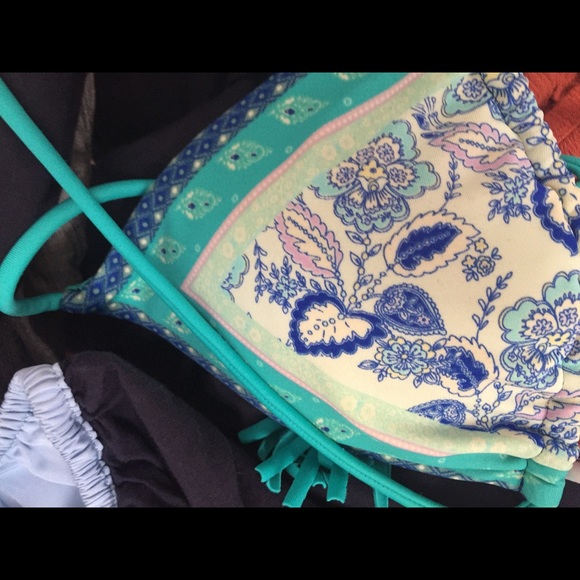 BABY BLUE SWIM BUNDLE 💦💎💧🦋 - Picture 4 of 4